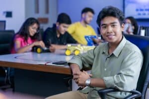 Quantum Computing vs Classical Coding: Why B.Tech IT Students Must Pivot Now