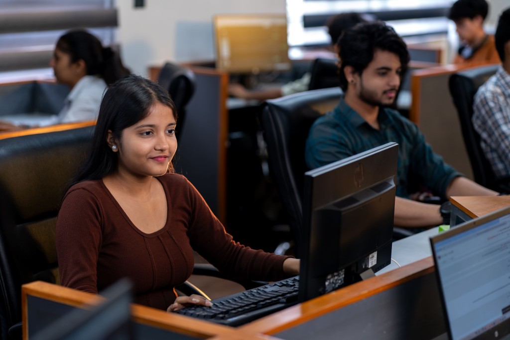 AI vs Data Science in B.Tech Differences at Parul University Goa